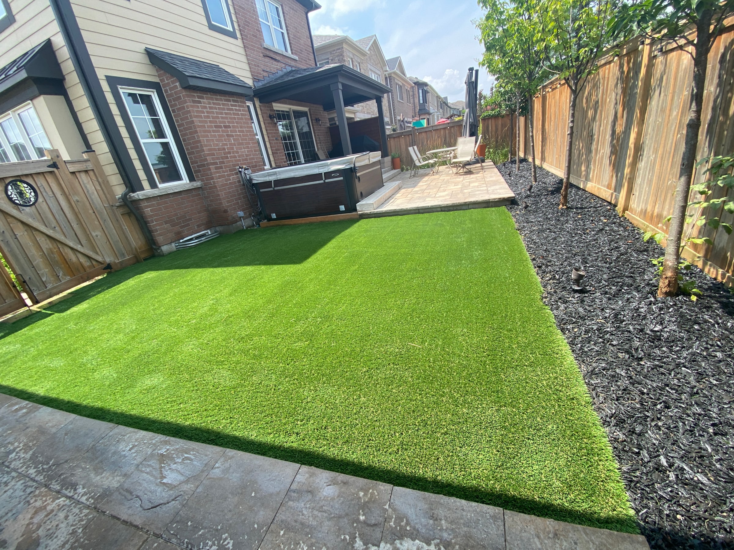 Simple artificial turf solutions