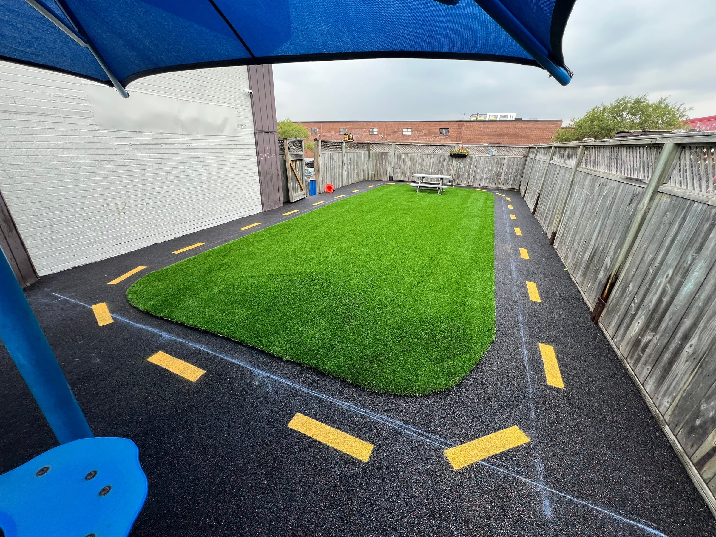Rubber surfacing maintenance visit